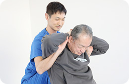 カイロプラクティック